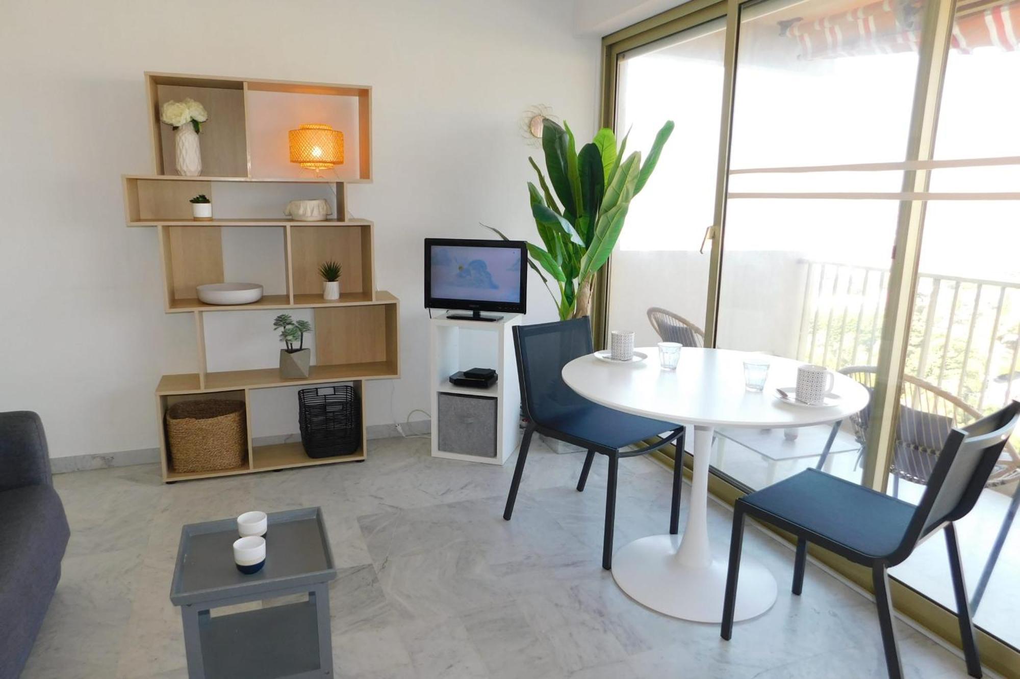 Charming T2 Eden Park With Swimming Pool Private Parking Apartment Juan-les-Pins Exterior photo